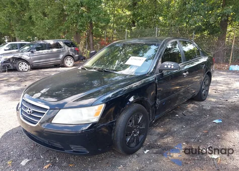 2009 Hyundai Sonata Gls from USA, damaged, VIN 5NPET46C39H549374